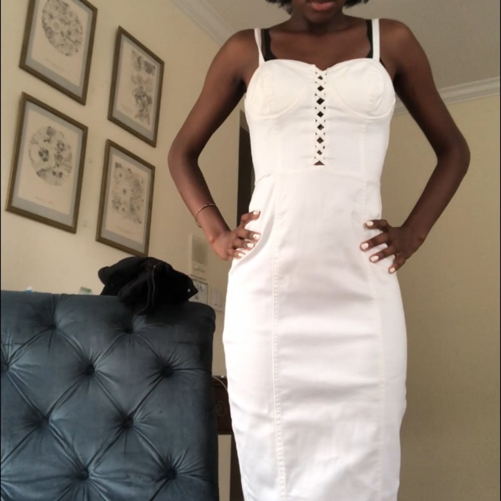 WHITE MIDI WHITE TUBE DRESS